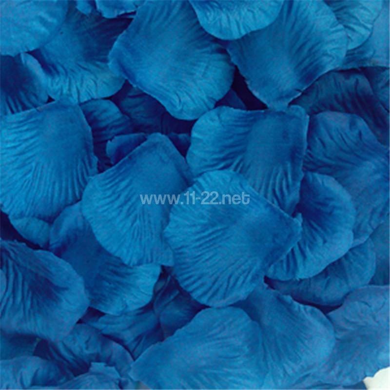 Turquoise blue rose petals confetti party deco