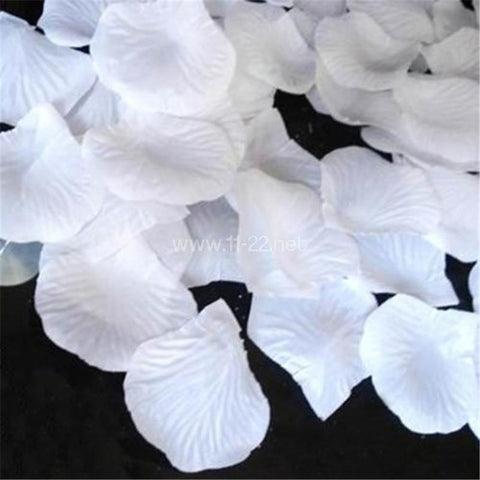 White rose petals confetti party deco